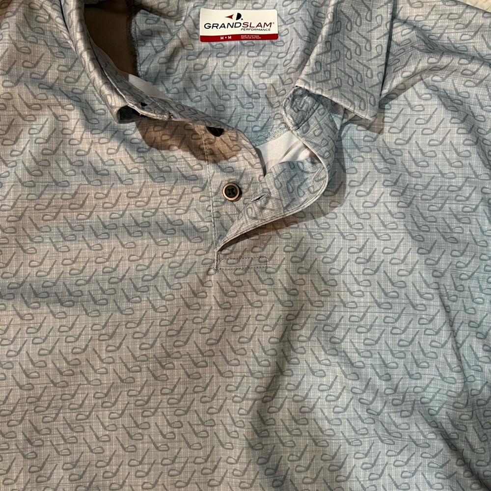 Grand Slam Men's Light Blue Patterned Button Down Shirt